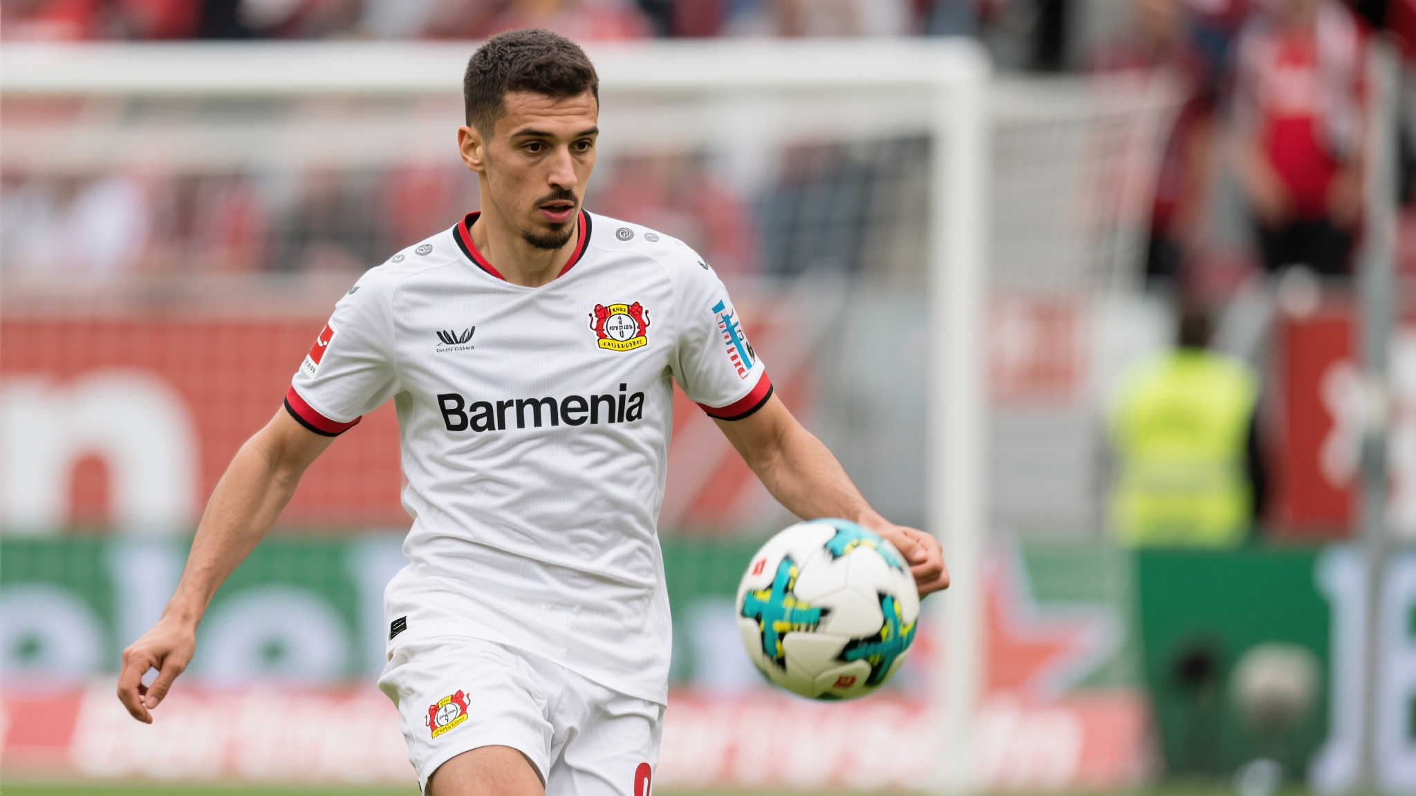 扎卡加盟勒沃库森后触球与传球次数跻身五大联赛前列 扎卡加盟勒沃库森后触球与传球次数跻身五大联赛前列